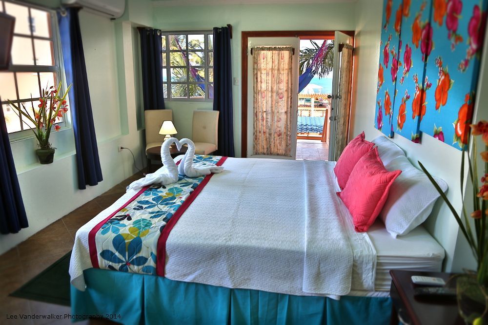 Island Magic Beach Resort Caye Caulker Exterior photo